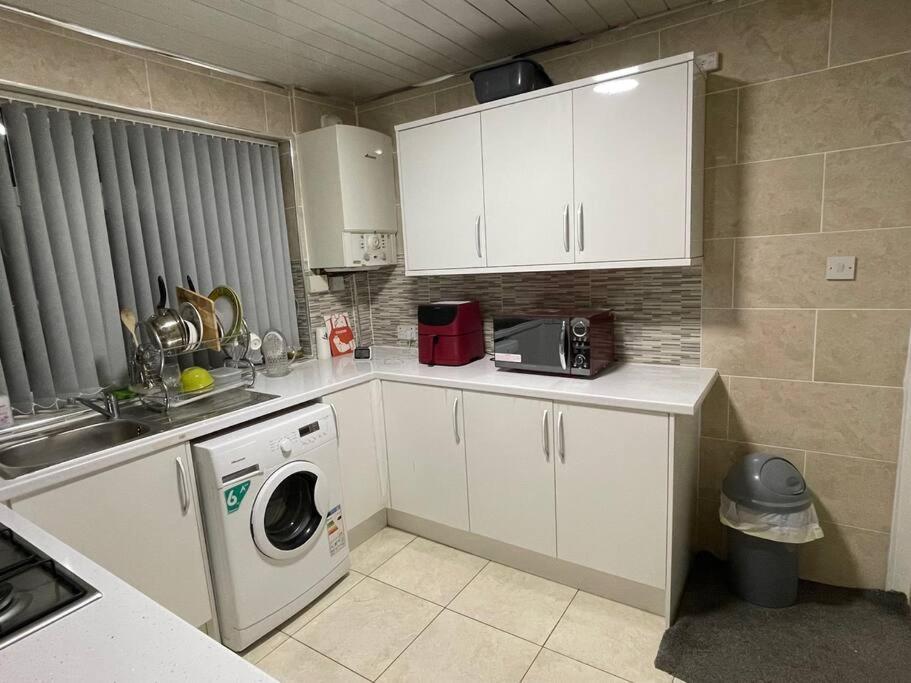 Large Beautiful 3 Bed House In City Of Birmingham Dış mekan fotoğraf